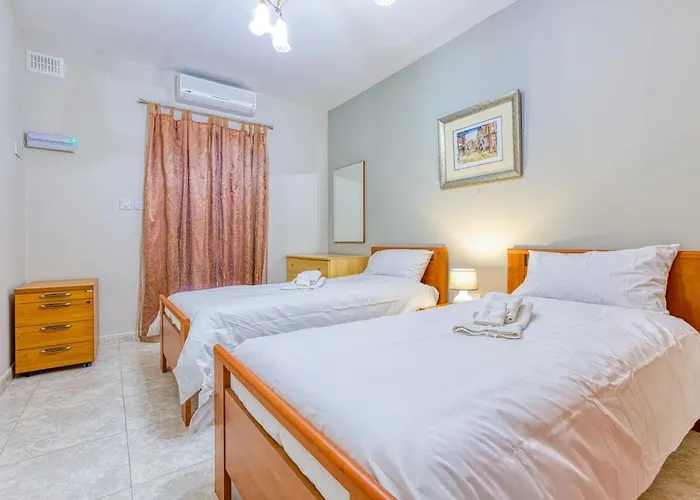 Vibrant Family For 7 With Balcony Apartament *