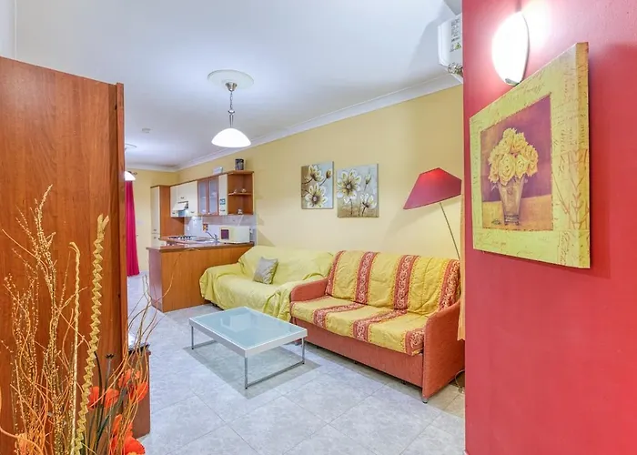 Apartament Vibrant Family For 7 With Balcony *