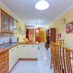 Vibrant Family For 7 With Balcony סיינט פול ביי