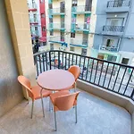 Vibrant Family For 7 With Balcony דירה