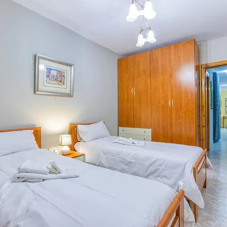 Apartment Vibrant Family For 5 With Balcony *