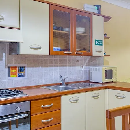 Vibrant Family For 5 With Balcony Apartment *