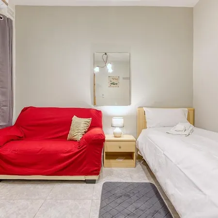 Vibrant Family For 5 With Balcony St. Paul's Bay
