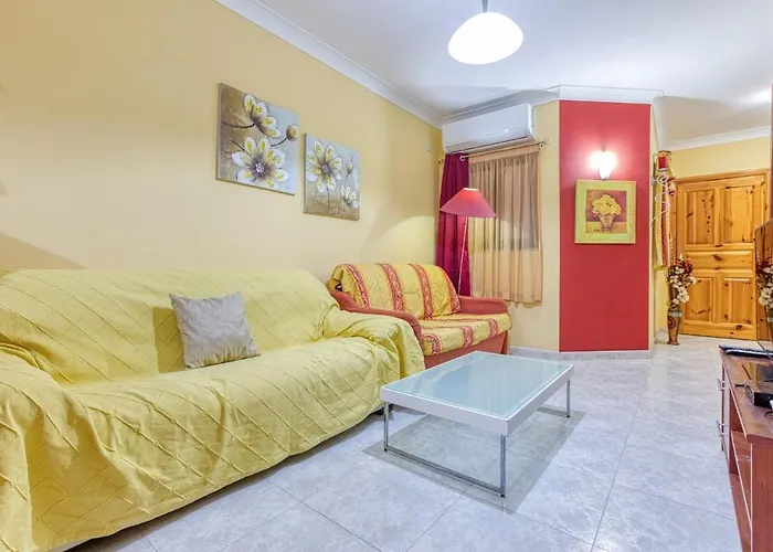 Vibrant Family For 7 With Balcony St. Paul's Bay