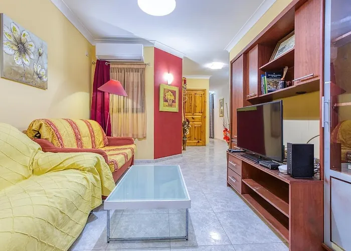 Vibrant Family For 7 With Balcony Апартаменты Сент-Полс-Бей