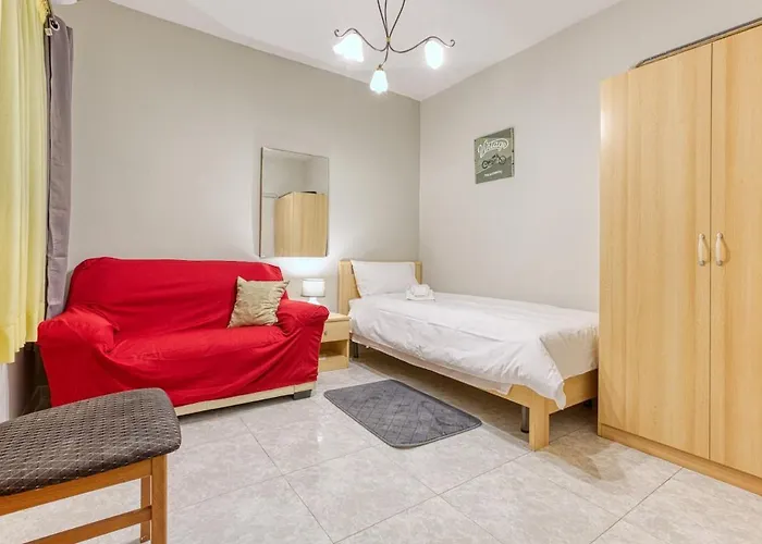 Vibrant Family For 7 With Balcony Apartament